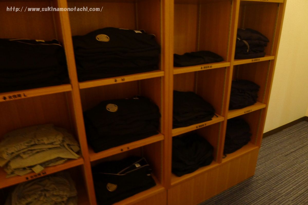 萃 sui-諏訪湖(すい すわこ）の展望露天風呂「綿雫」は湯あみを来て入る混浴風呂