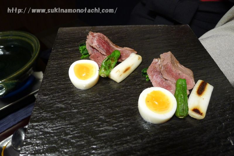 萃 sui-諏訪湖(すい すわこ）の個室食事処でいただく夕食　　メイン料理信州牛ももステーキ