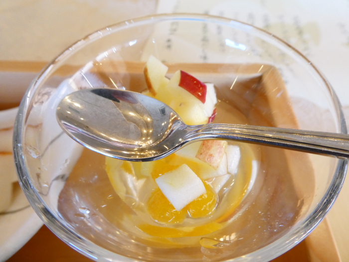 淡路島_うめ丸朝食　デザートのフルーツ