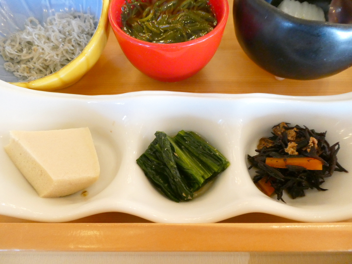 淡路島_うめ丸朝食　ごはんのおとも