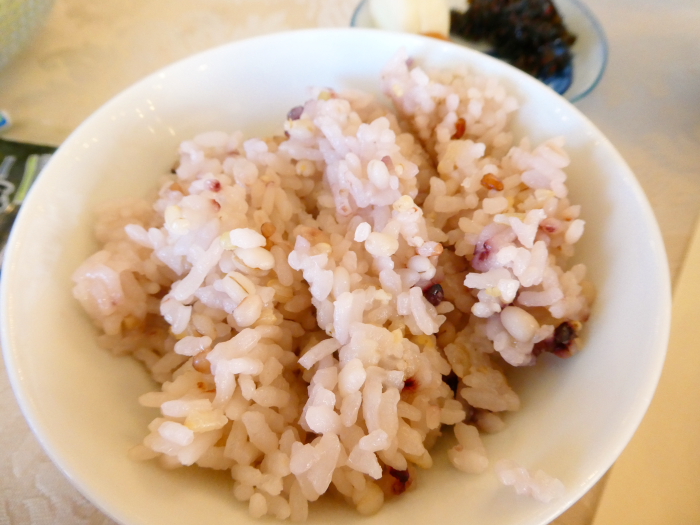 淡路島_うめ丸朝食　雑穀米