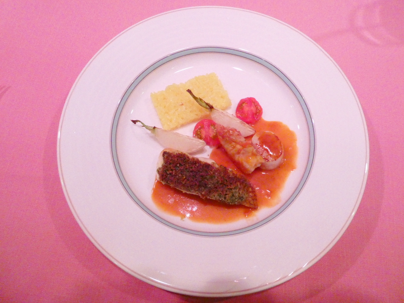 オーベルジュミヨーの夕食　本日の魚料理「真鯛の香草バター焼き」