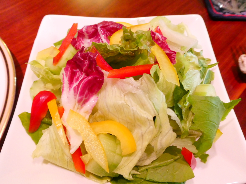 オーベルジュミヨー　部屋でいただく洋朝食　たっぷりのやさいサラダ