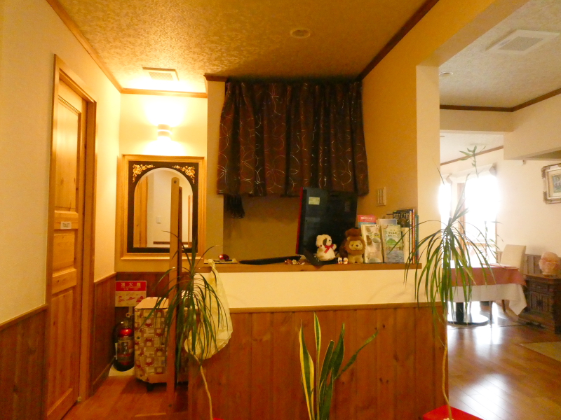 伊豆高原オーベルジュミヨーのフロント