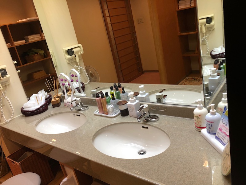 石川県・辰口温泉_旅亭萬葉（石川）